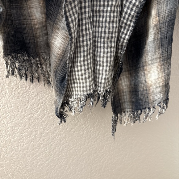 Hem & Thread Black and White Plaid Jacket - Picture 3 of 5